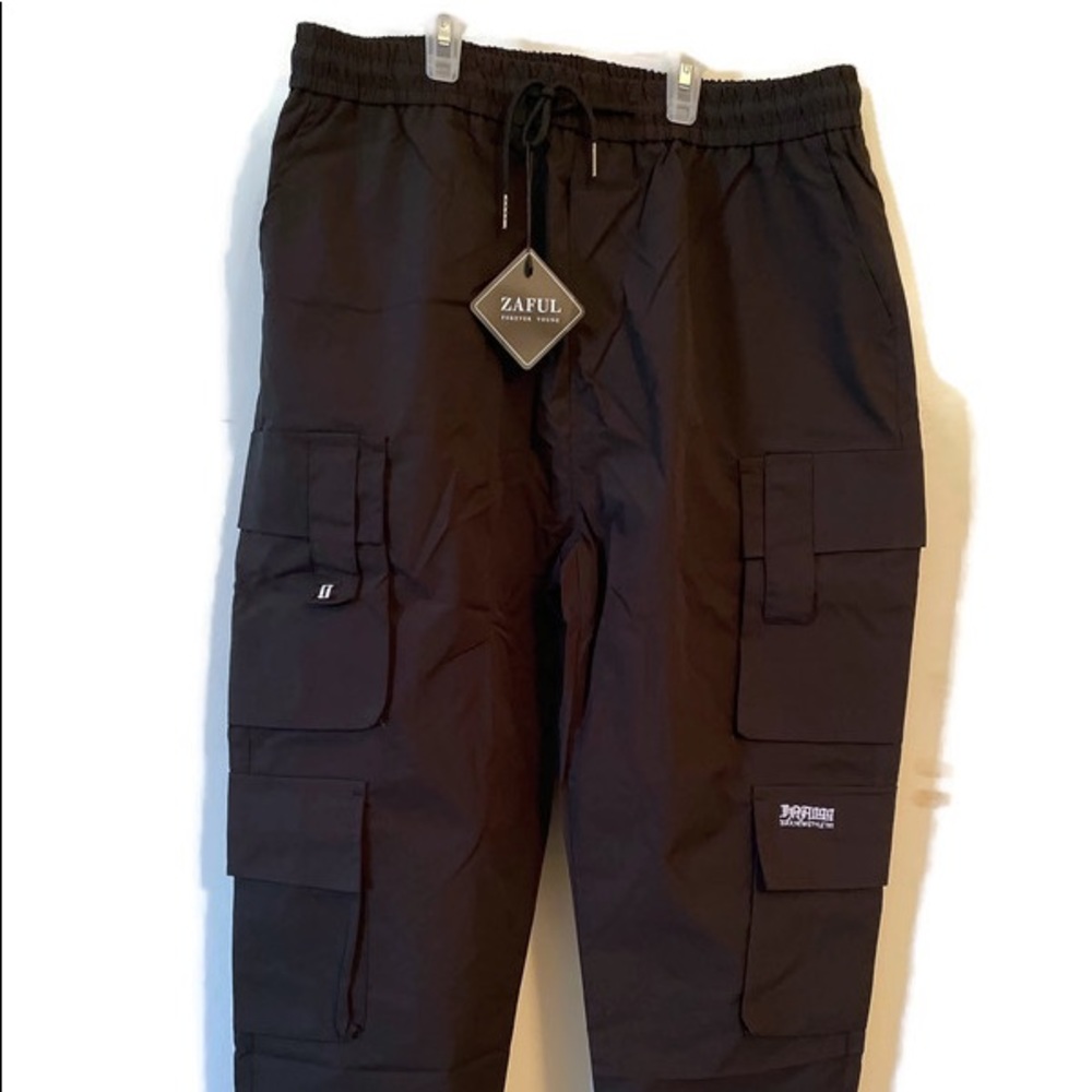 Black cargo pants women